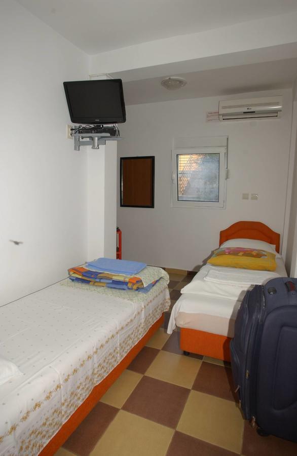 Mm Kovacevic Apartments Petrovac Dış mekan fotoğraf