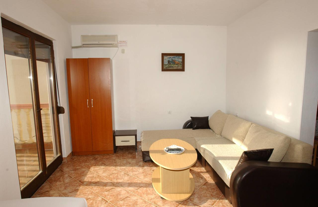 Mm Kovacevic Apartments Petrovac Dış mekan fotoğraf